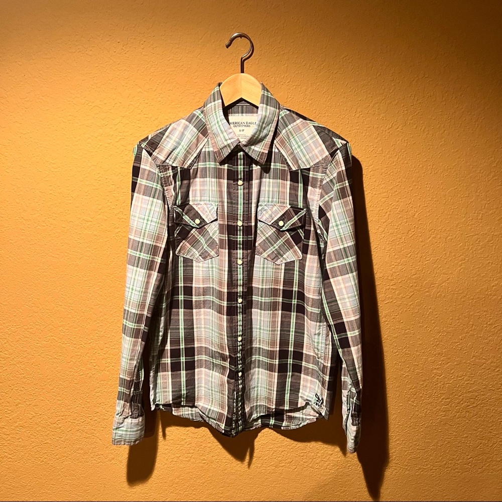 SOLD Lot of 2 American Eagle Outfitters Vintage Slim Plaid Button Down Shirts - Picture 10 of 16